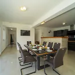 Beachfront Grski Rat Korcula With Pool By Adriaticluxuryvillas Villa Blato (Korcula)