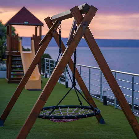 别墅 Beachfront Grski Rat Korcula With Pool By Adriaticluxuryvillas