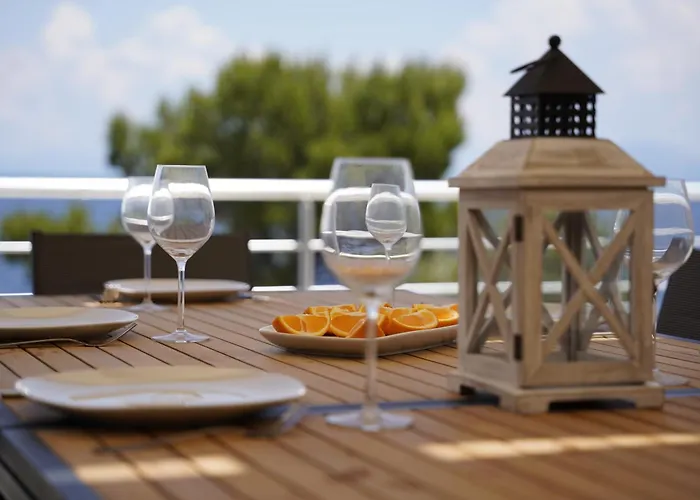 ヴィラ Beachfront Grski Rat Korcula With Pool By Adriaticluxuryvillas *