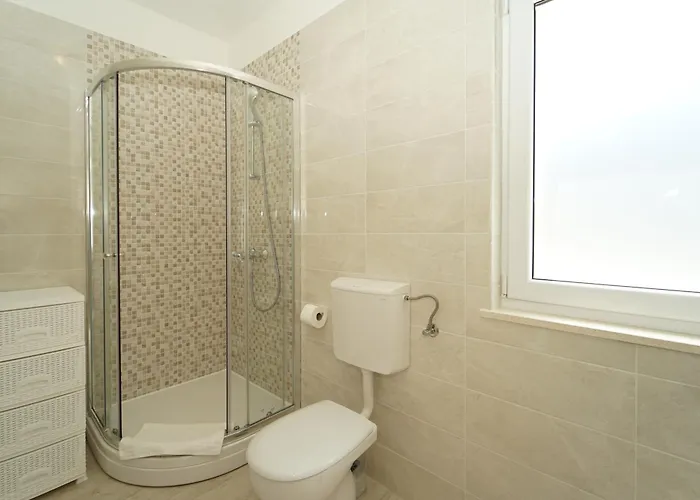 Beachfront Grski Rat Korcula With Pool By Adriaticluxuryvillas ヴィラ Blato