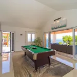 Beachfront Grski Rat Korcula With Pool By Adriaticluxuryvillas