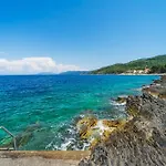 Beachfront Grski Rat Korcula With Pool By Adriaticluxuryvillas Vila