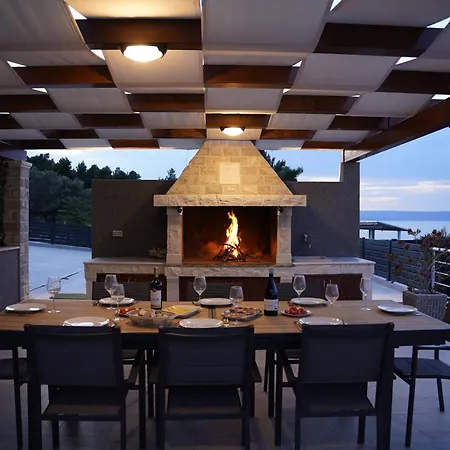 Beachfront Grski Rat Korcula With Pool By Adriaticluxuryvillas * Blato (Korcula)