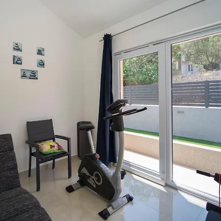 빌라 Beachfront Grski Rat Korcula With Pool By Adriaticluxuryvillas *