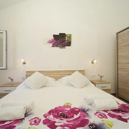 빌라 Beachfront Grski Rat Korcula With Pool By Adriaticluxuryvillas Blato (Korcula)