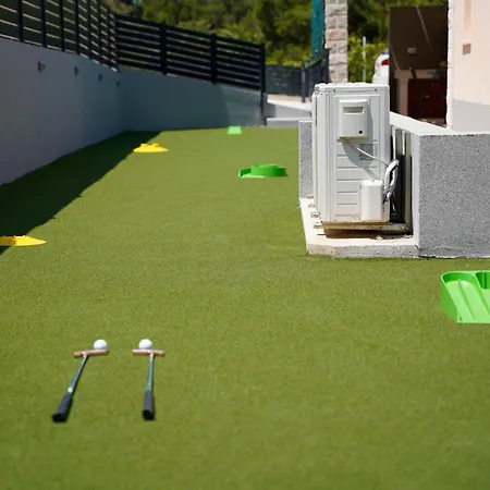 Beachfront Grski Rat Korcula With Pool By Adriaticluxuryvillas